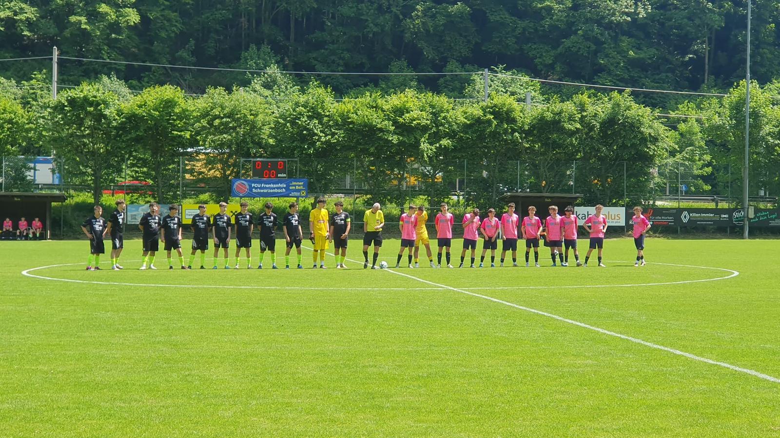 U16 setzt Erfolgslauf fort – starker Einsatz trotz Regen zu Christi Himmelfahrt! 💚🤍⚽